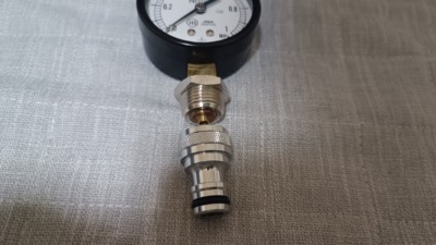 水道ホース対応の水圧計の簡単な作り方 240